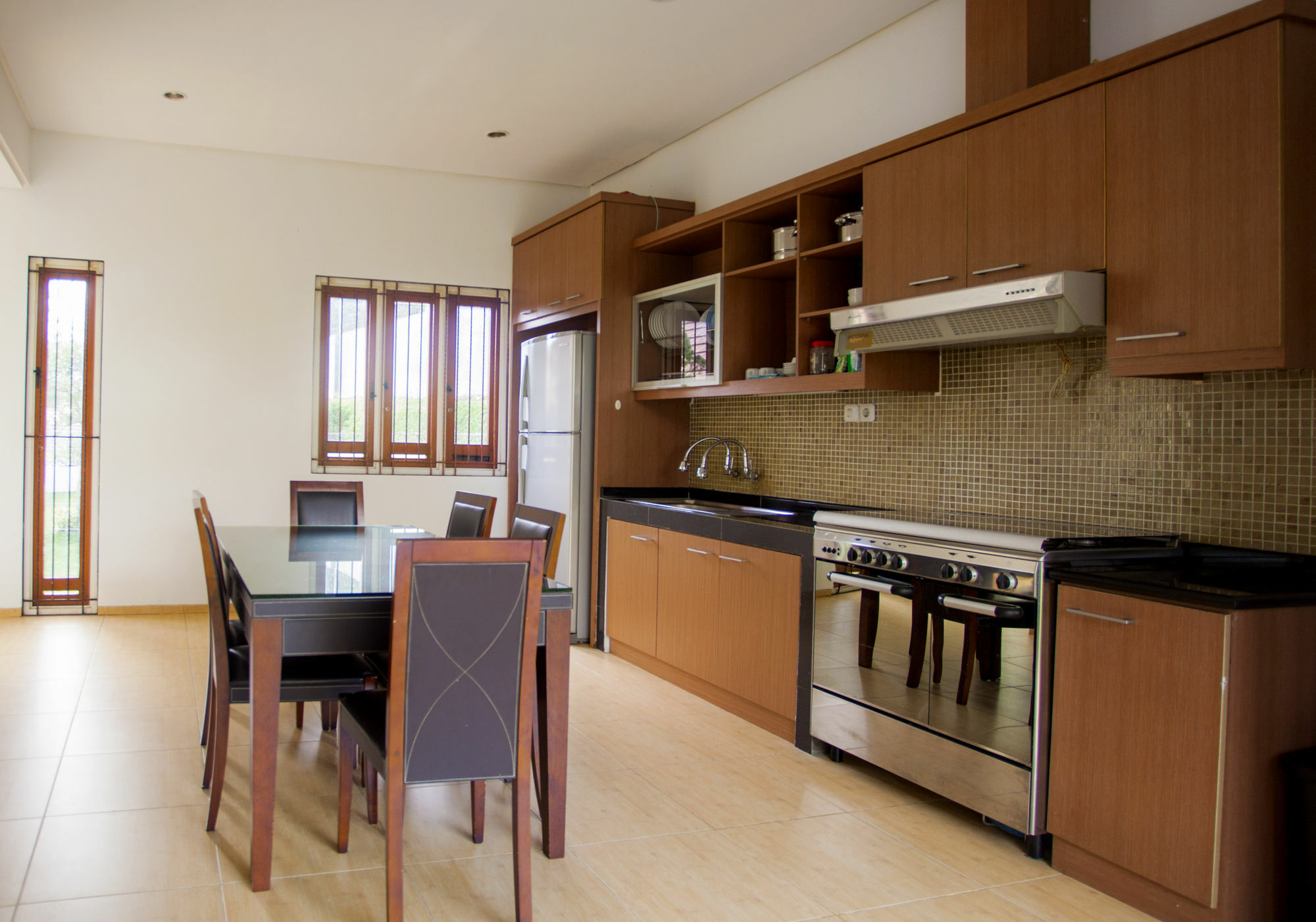 Kencana Villa Dago Bandung Exterior photo